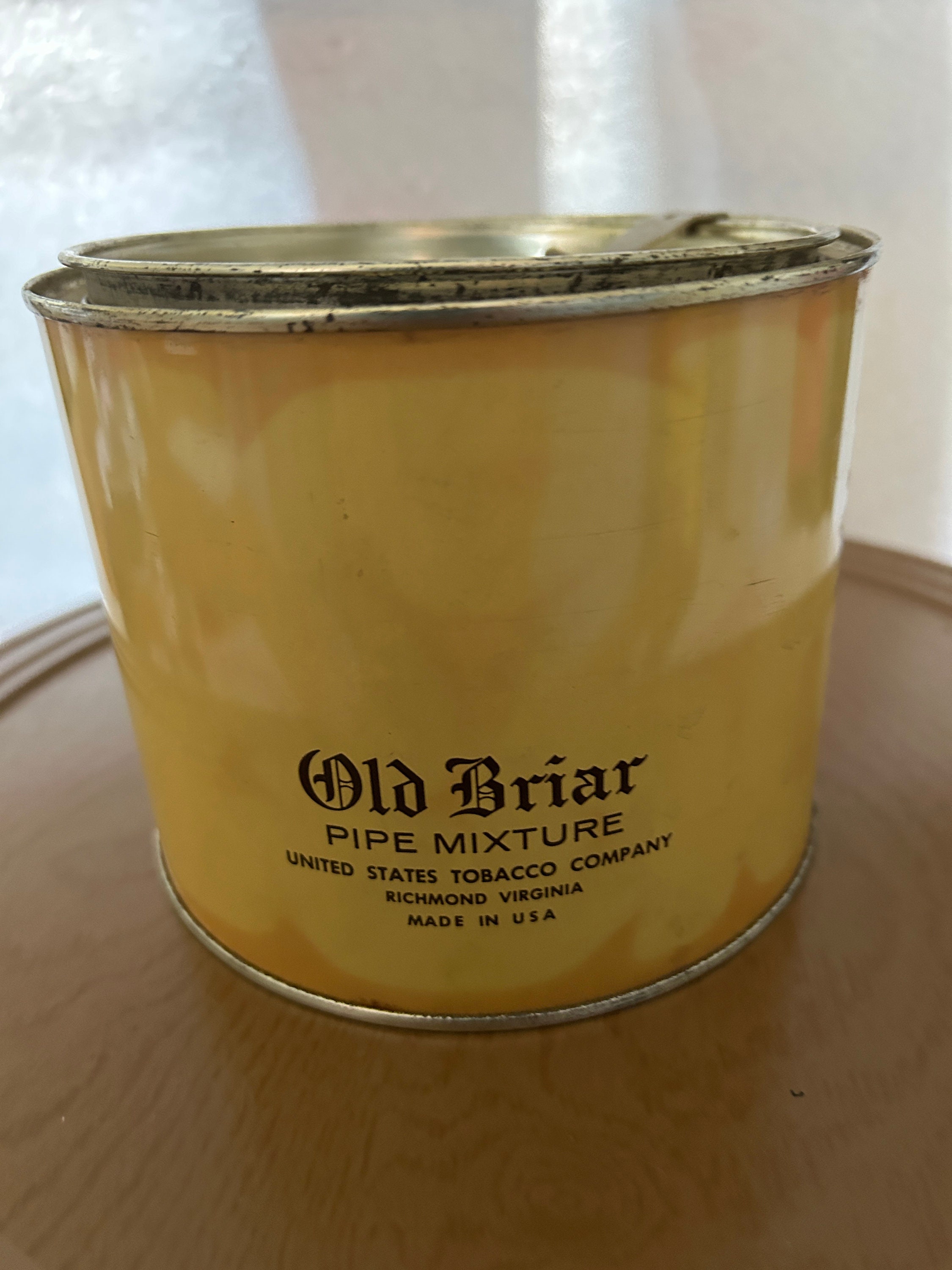 Briar Tobacco Tin (DR) Briar Tobacco Tin (DR)