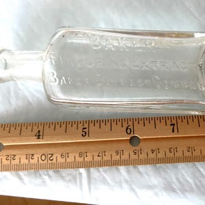 Baker&#39;s Flavoring Extract Bottle