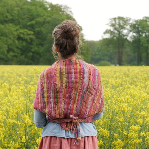 Shawl with flower buds - knitting - Dutch pattern