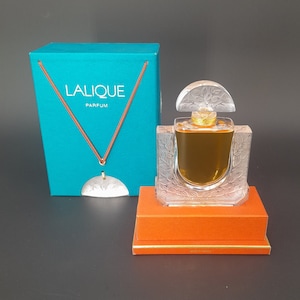 Lalique Chèvrefeuille (1992) - 40ml Extrait de Parfum - Limited numbered crystal edition - Lalique crystal pendant