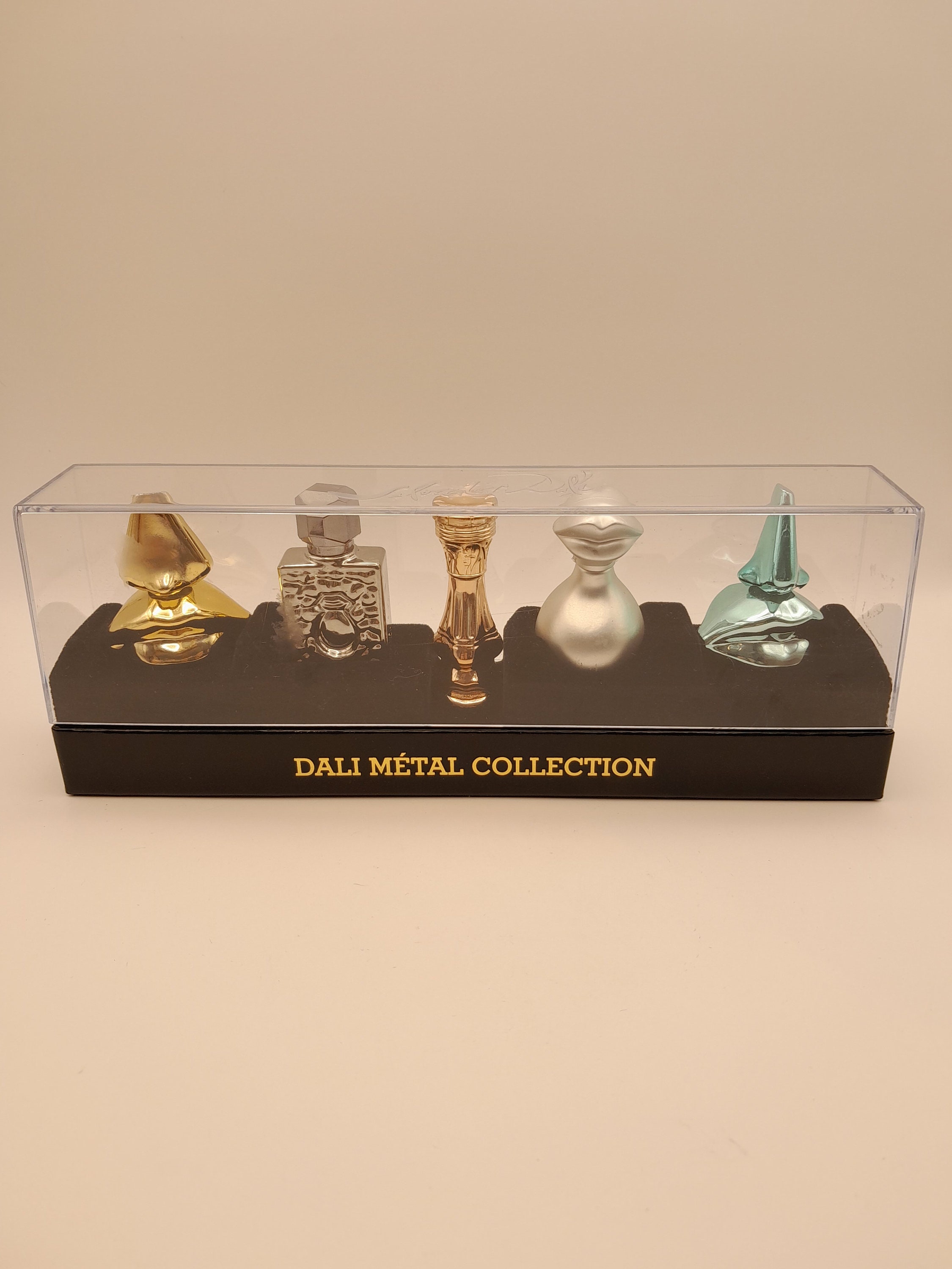 Salvador Dali - 