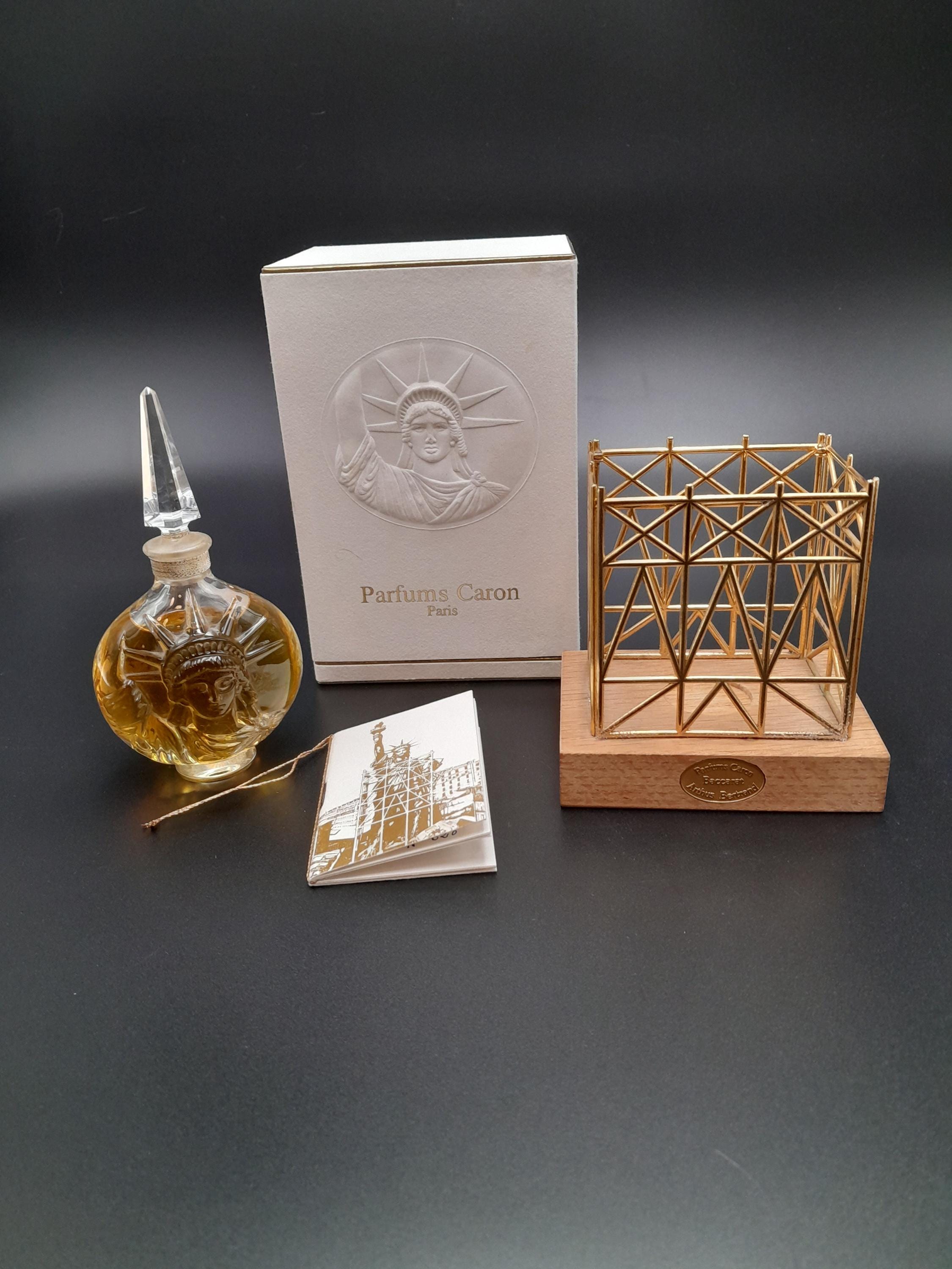 Caron Nocturnes (1986) - 60ml Extrait De Parfum - Baccarat Crystal