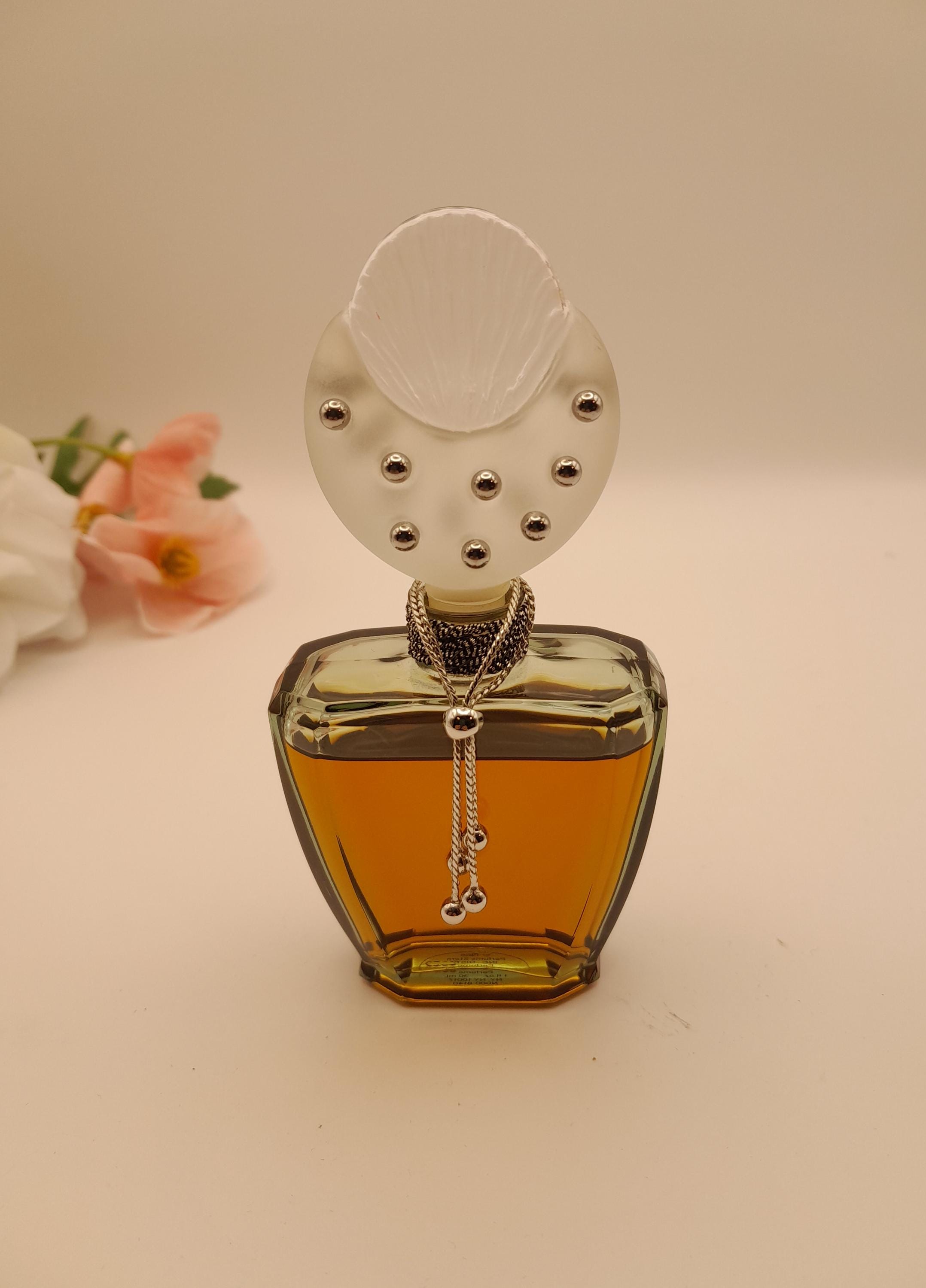 Cher Uninhibited (1987) - 30ml extrait de parfum - splash - vintage collector's bottle from the 1980s - women's perfume - FREE MINIATURE