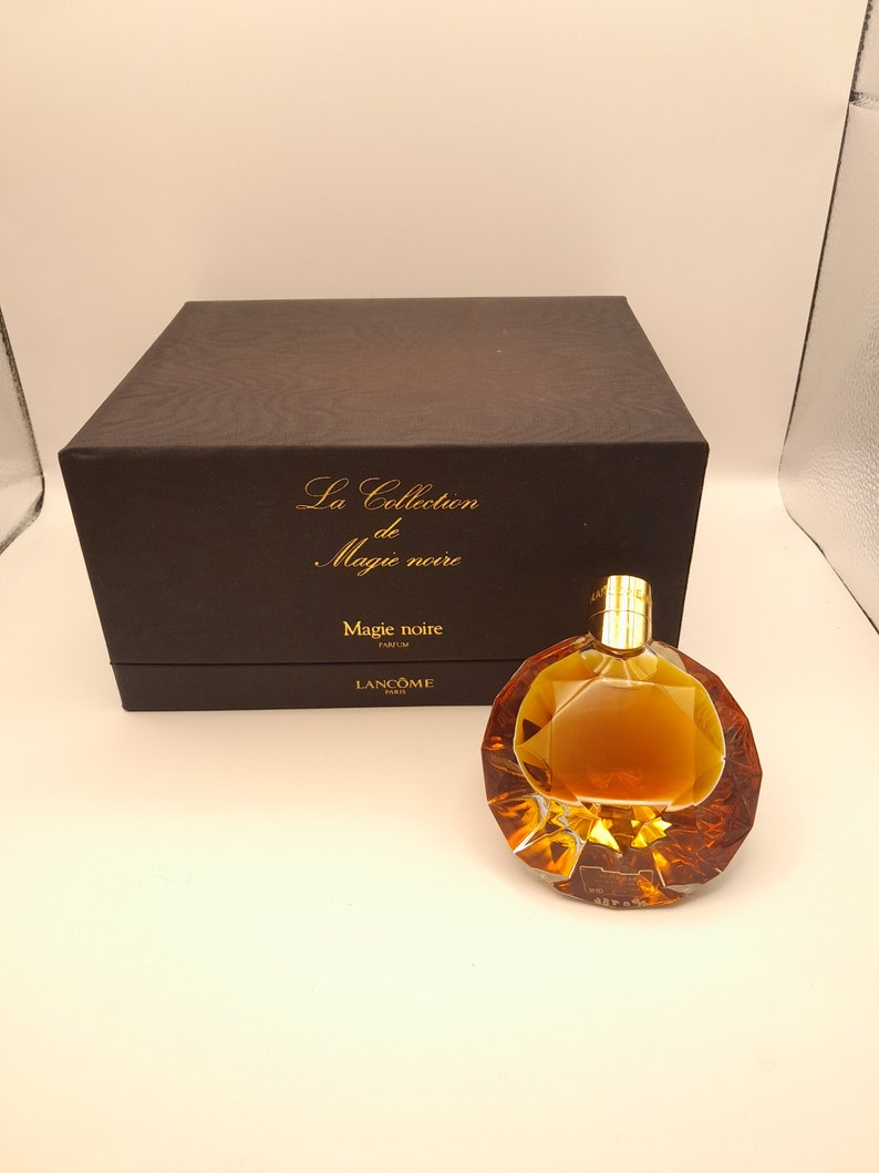 Magie Noire Lancôme 1985 37ml pure perfume Limited edition crystal bottle vintage 1980s image 2