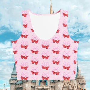 Disney Coquette Bow Cherry, Disney crop-top, all-over print crop, dames volwassen maten XS-XL