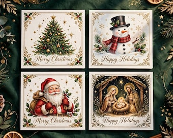 Op de afbeelding: Vier vierkante wenskaarten met feestelijke illustraties: een versierde kerstboom, een sneeuwpop met een hoge hoed, de Kerstman met een zak en een kerststal. Elke kaart is voorzien van goudkleurige botanische randen en tekst.