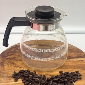 Vintage 1970s Melitta Glass Coffee Carafe: White Flower Design, 8-Cup Pour Over