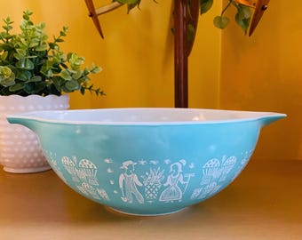 Vintage Pyrex Turquoise Butterprint 4 Qt Cinderella Mixing Bowl 444