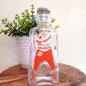 Galaxy Spaceman Syrup Bottle - Etsy