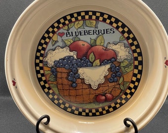 Vintage Susan Wignet Blueberry ceramic pie dish
