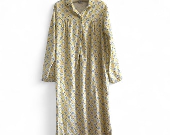 Vintage Sears 1960's nightgown