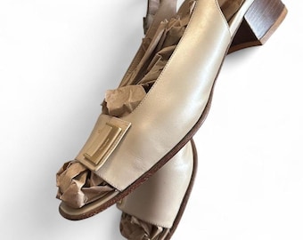 Sandalias Biege Salvatore Ferragamo