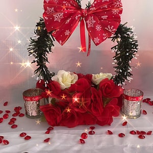 Christmas Wreath With Bow and Removable Candle holders