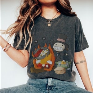 Howl's Moving Castle T-Shirt, Comfort Colors Ghibli, Totoro Shirt, Calcifer Ghibli T-Shirt, Studio Ghibli Sweatshirt, Calcifer Hoodie Shirt