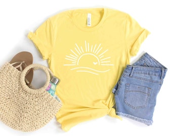 【IFYOUWANT】SUNSHINE WAVE T-shirt Vintage Sunshine Shirt on My Way to Brighten Your Day Funny