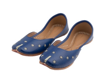 Sapphire - Traditional Indian Punjabi Sandals | Juttis | Handcrafted Leather Shoes| Gift for Her | Womens traditional footwear | Pakistani