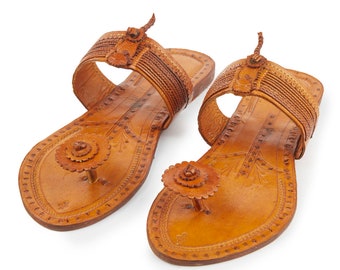 Women&#39;s Ethnic Wear Sandal | Handmade Leather Sandals | Slip Ons |  Kolhapuri | Sandales marocaines pour femme | Gift for her | Barefoot