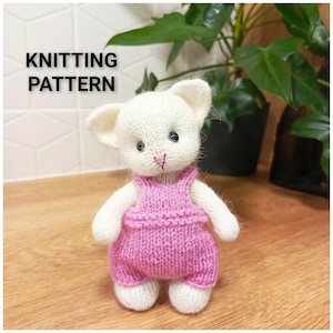 CAT knitting pattern. Cute animal toy knitting pattern. DIY.