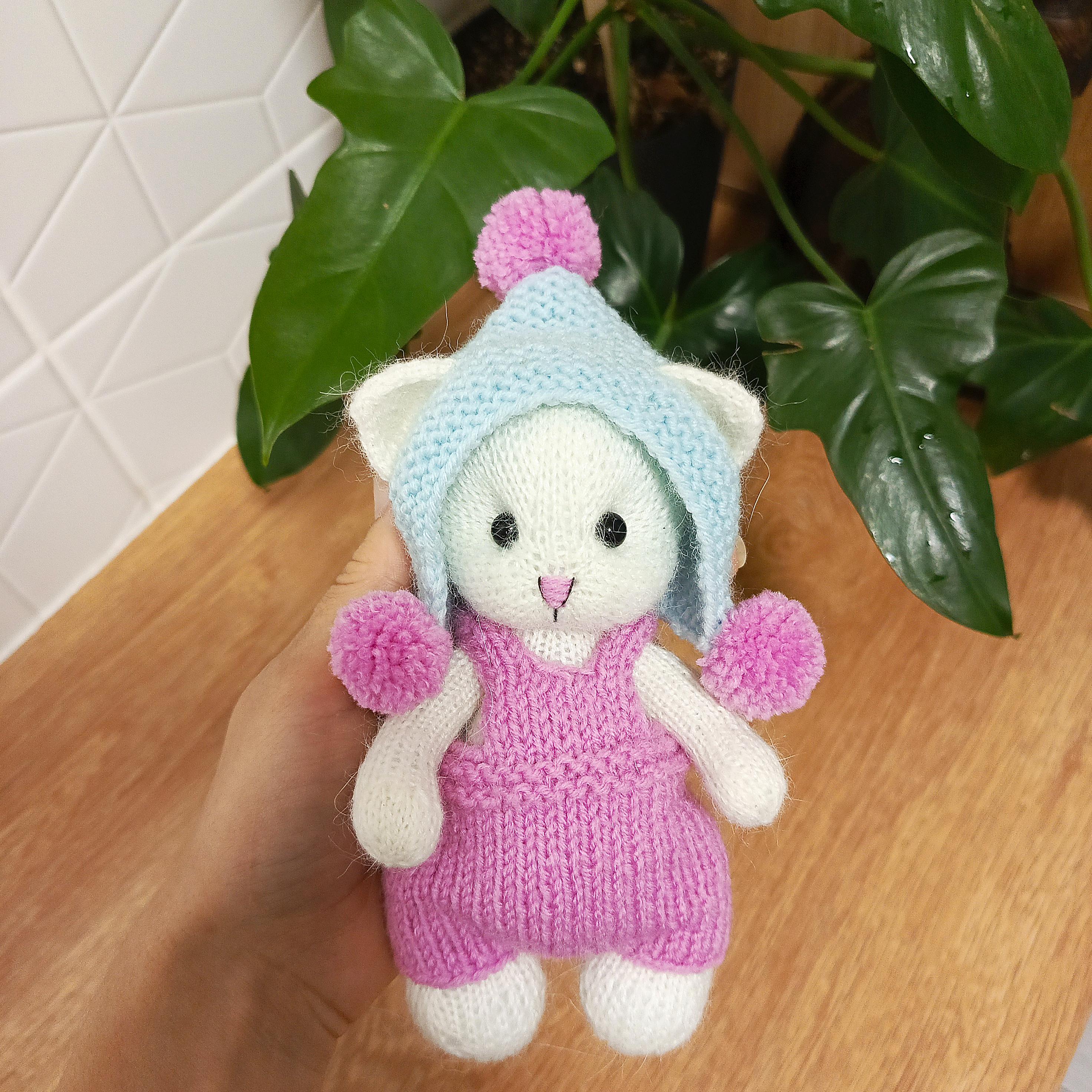 KITTEN Knitting Pattern Pdf.knitting Pattern - Pretty Kitten. Cat ...