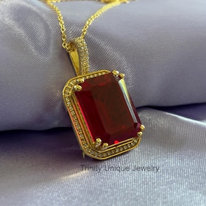 Big Garnet pendant,Gemstone Pendant,Handmade Pendant,925 Sterling Silver Pendant,Gift For Her,Women Jewelry,Anniversary Gift,Birthday Gift