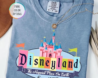 Disneyland Est 1955 Shirt, Retro Style Castle Graphic Tee, The Happiest Place on Earth Shirt, Cute Disney Park Outfit, Gift for Disney Fans