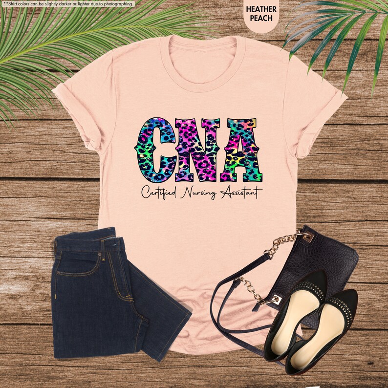 a t - shirt with the word cma on it
