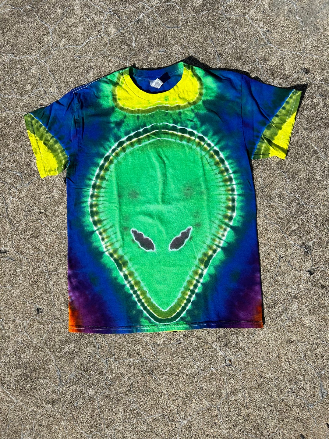 Alien/ufo Tie Dye T-shirt - Etsy