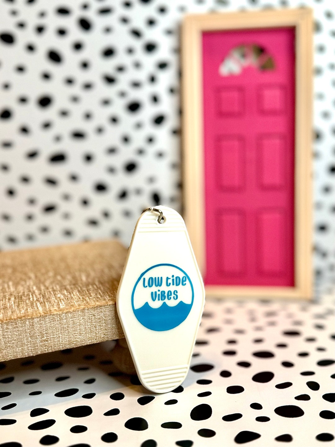 Custom Motel Keychain - Etsy