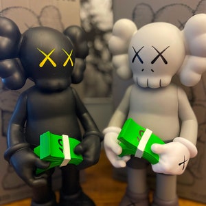 Trendy Kaws XX Resin Figure Sculpture - Modern Home Ornament Decoration