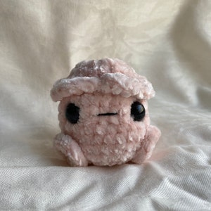 Small Stuffed Crochet Chubby - Light Pink