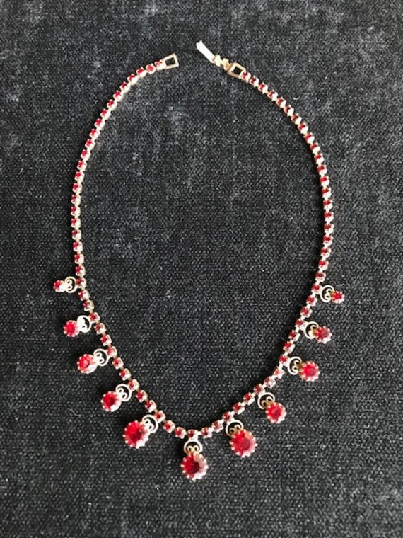 Vintage 1940s WEISS red rhinestone choker