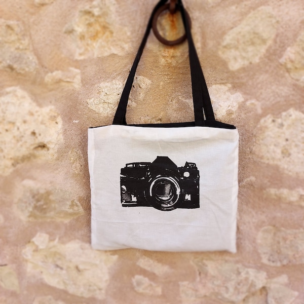 Tote bag urban camera