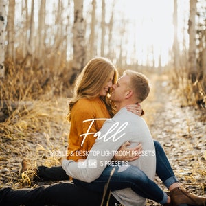 Puede incluir: Una pareja se abraza en un entorno boscoso, mirándose a los ojos. La imagen se titula "Fall" e incluye el texto "Mobile & Desktop Lightroom Presets" y "Lr Lrc 5 Presets".