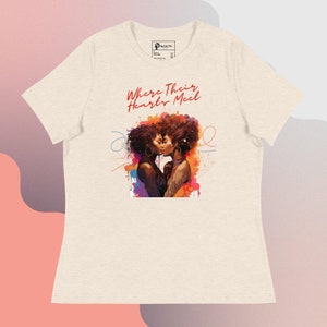 Where Their Hearts Meet Love Is Love Women&#39;s Relaxed T-Shirt