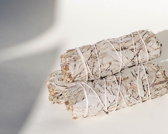 Californian White Sage Smudge Stick | Juniper | Spiritual Cleansing Ritual | Natural Sacred Energy Ethically Sourced