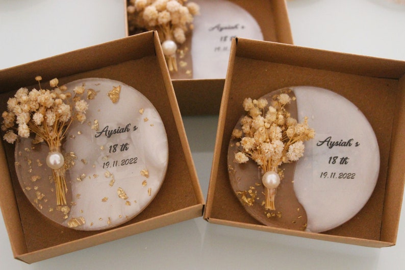 Personalized Magnet Favor, Epoxy magnet, Engagement gift, Bridal Shower Favors,Dried Flower Magnet for Guest,Wedding Gifts,Wedding Magnet image 1