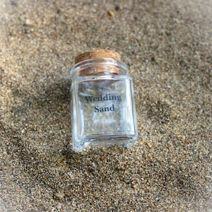 Honeymoon Sand Bottle - Vacation Keepsake - Honeymoon Gift, Honeymoon Keepsake Jar, Honeymoon Keepsake Bottle, Vacation Beach Sand