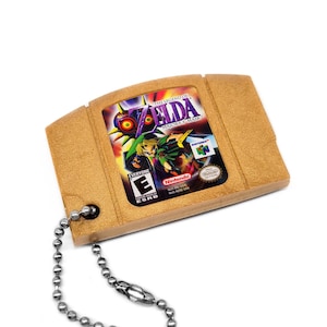 The Legend of Zelda Majora&#39;s Mask - N64 Cartridge Keychain