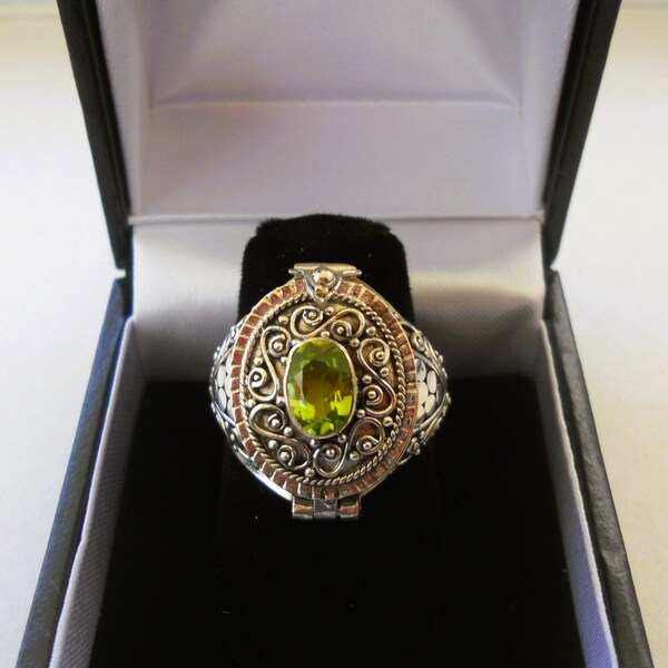 Handmade Sterling Silver Peridot Gemstone Poison Keepsake Locket or Cremation Ring with Gift Ring Box included.