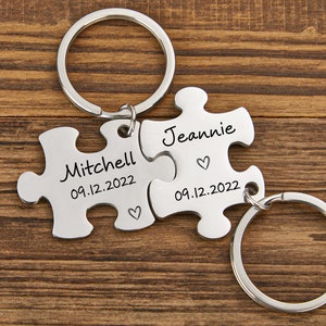 Personalized Puzzle Keychains for Couple, Couples key chain set, Custom date&initial Couple keyring, Valentine's Day gifts,Boyfriend Gift image 3