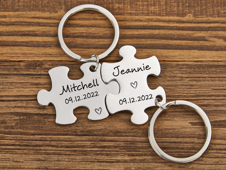 Personalized Puzzle Keychains for Couple, Couples key chain set, Custom date&initial Couple keyring, Valentine's Day gifts,Boyfriend Gift image 3