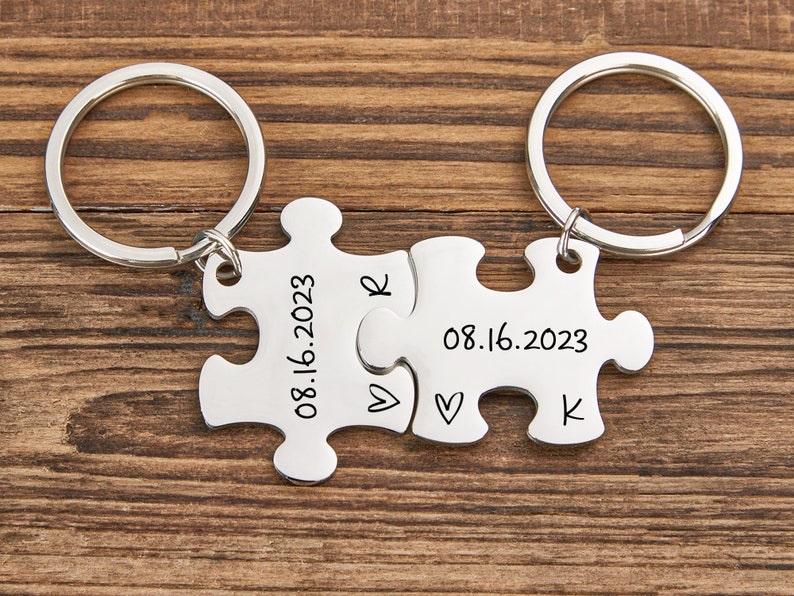 Personalized Puzzle Keychains for Couple, Couples key chain set, Custom date&initial Couple keyring, Valentine's Day gifts,Boyfriend Gift image 1