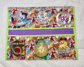 Quilted fabric race medal holder