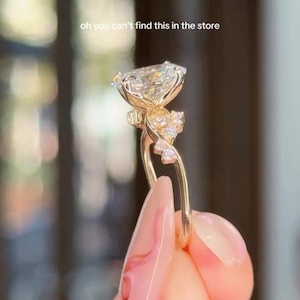 Floral 3 CT Oval Cut Moissanite Engagement Ring Vintage 14K Gold Moissanite Diamond Wedding Ring Nature Inspire Ring Promise Ring