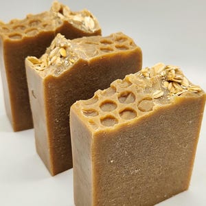 Oatmeal Milk and Honey - Goats Milk Cold Process Soap