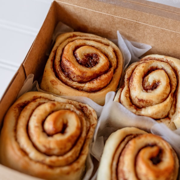 Bake to Rebuild - Vegan Cinnamon Rolls