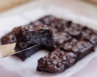Gluten-Free Vegan Chocolate Fudge Brownies - Vegan Dessert - Gooey & Delicious (unbelievably gluten-free!)