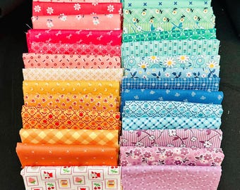 Bee Bundle Limited Edition Colors Fat Quarter Bundle- Hometown, Prairie Home and Farm Girl Vintage by Lori Holt - 30 fat quarters - BB14