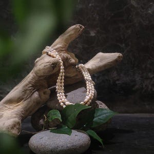 Natural Pink Pearl Necklace – Vintage Feminine Blush Freshwater Pearls on Sterling Silver – Elegant Handmade Gift from Bali
