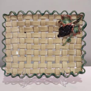 Vintage Ceramic Grape Platter: Basket Weave Tray with Green Ruffle Edge